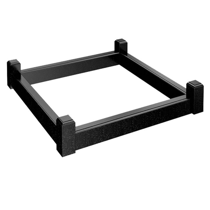 Ограда из&nbsp;гранита О03